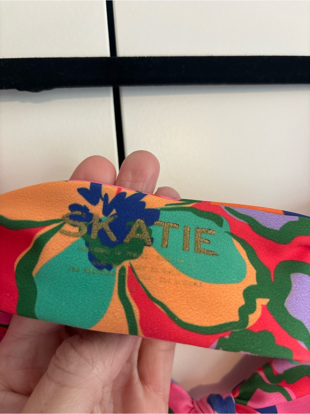 Skatie Penny Bikini Top Thick Strap Seamless in print KIHEI Maui Hawaii Medium - Picture 5 of 5